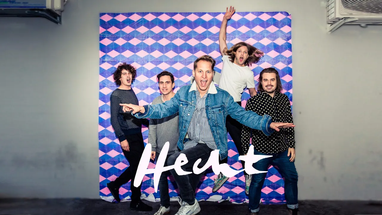Hecht Band ar Twitter: "‼️::NEWS::‼️Unser neues Album ist fast fertig und erscheint im März!♥️ Wir gehen wieder auf Tour! ????????Infos auf https://t.co/8TvDXUpf3G https://t.co/kX2itrzHAs" / Twitter