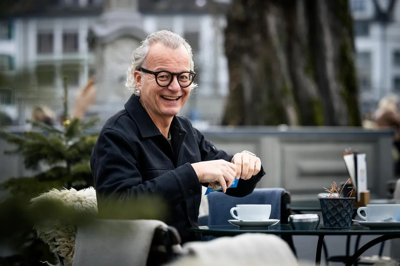 DJ Label IBIZZA POR FAVOR: Andy Wolf feiert grosse Erfolge als Moderator und DJ