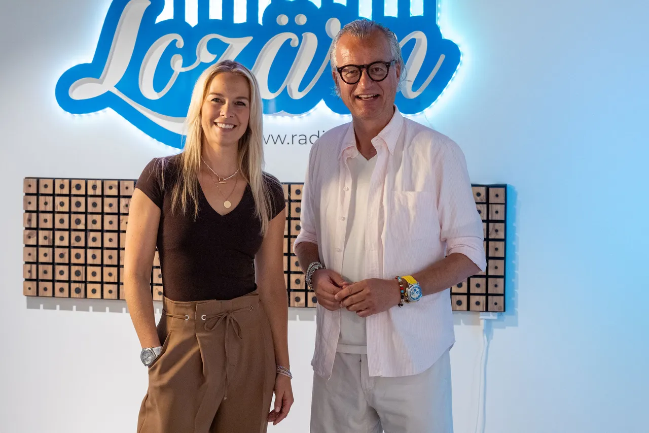 Linda Fäh zu Gast bei Andy Wolf im Studio von Radio Lozärn.