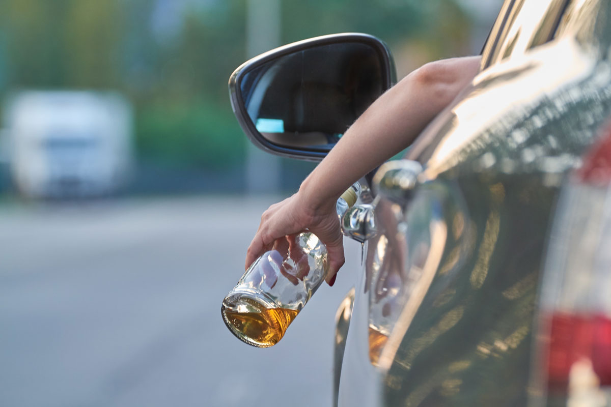 Alkoholisierte Autofahrerin nach Auffahrunfall weitergefahren