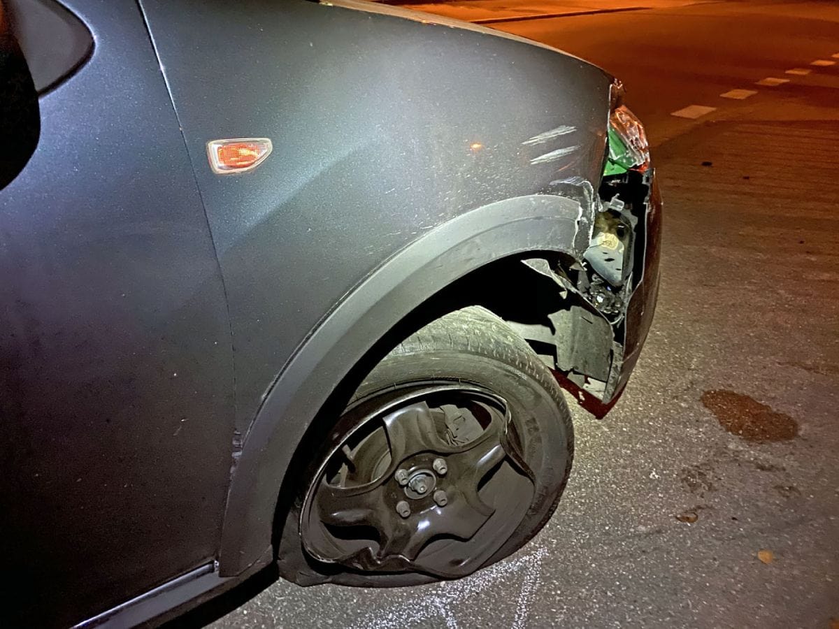 Zwei Selbstunfälle ohne Verletzte – beide Autofahrer alkoholisiert