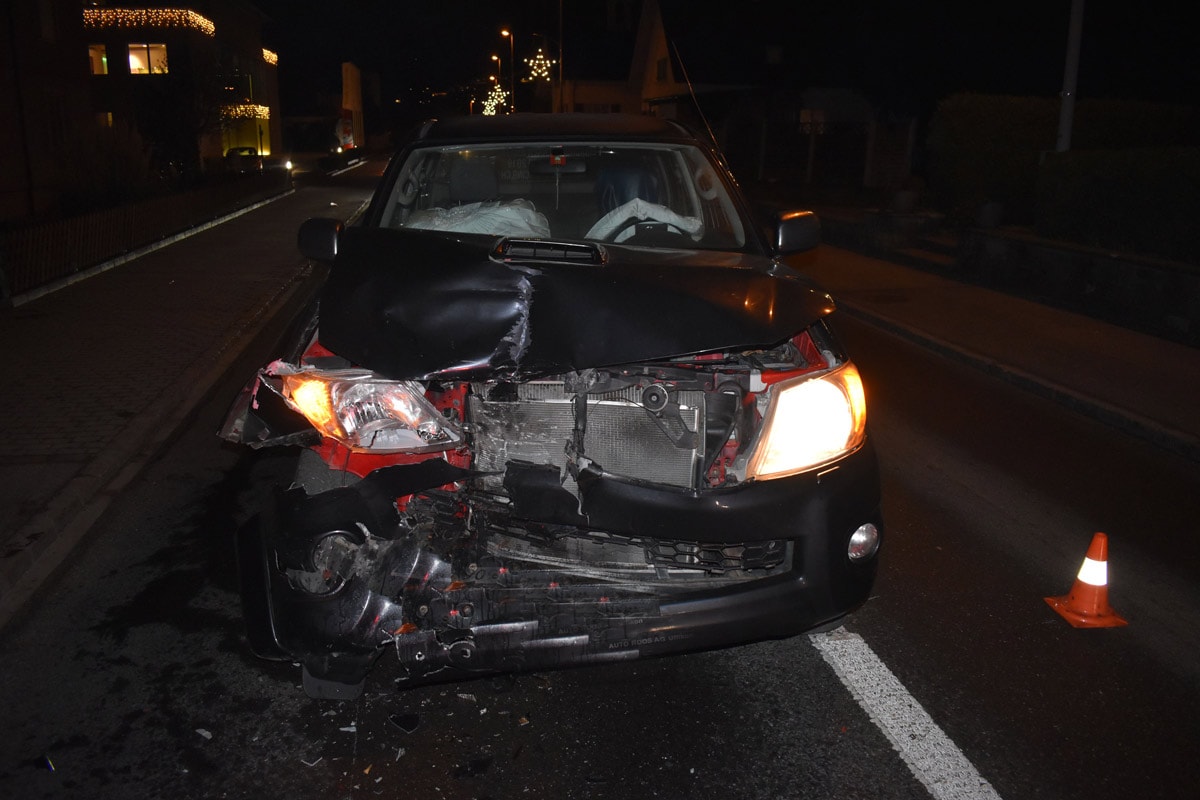 Verkehrsunfall – zwei Autos mit Totalschaden