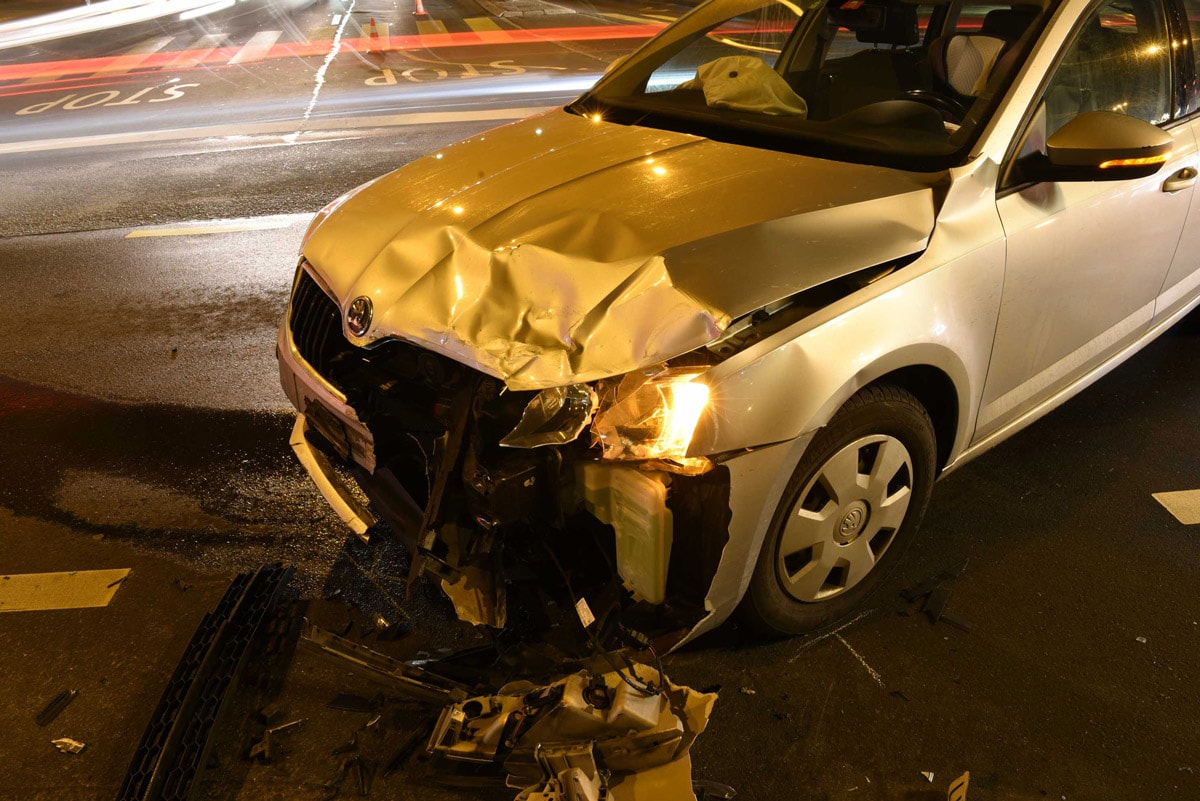 Verkehrsunfall am Sprengiplatz: Kollision zwischen zwei Autos