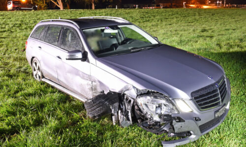 Drei Selbstunfälle mit Personenwagen – drei angetrunkene Autofahrer