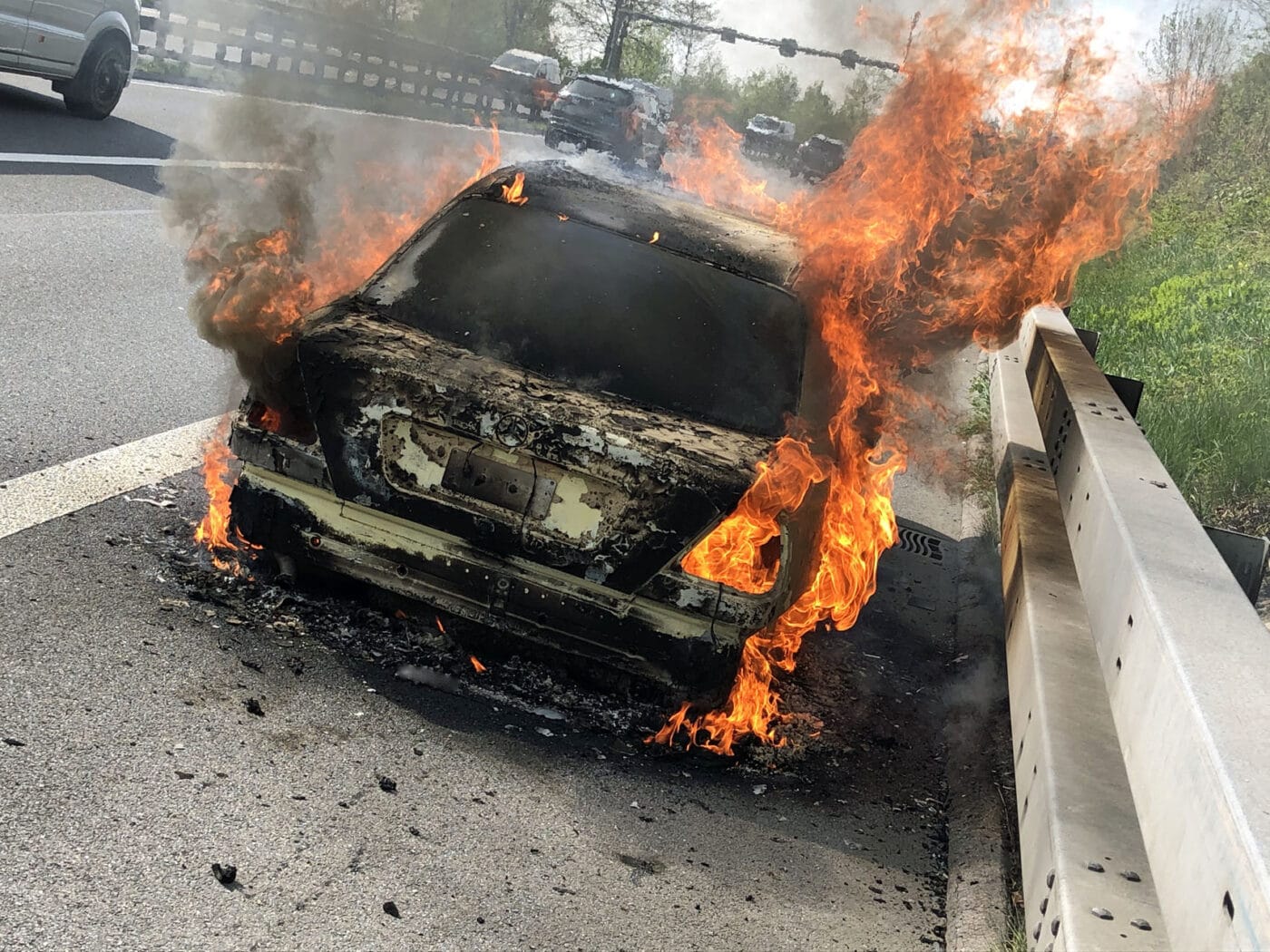 Personenwagen ausgebrannt – niemand verletzt