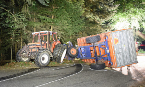Unfall mit Traktor – Knabe erheblich verletzt