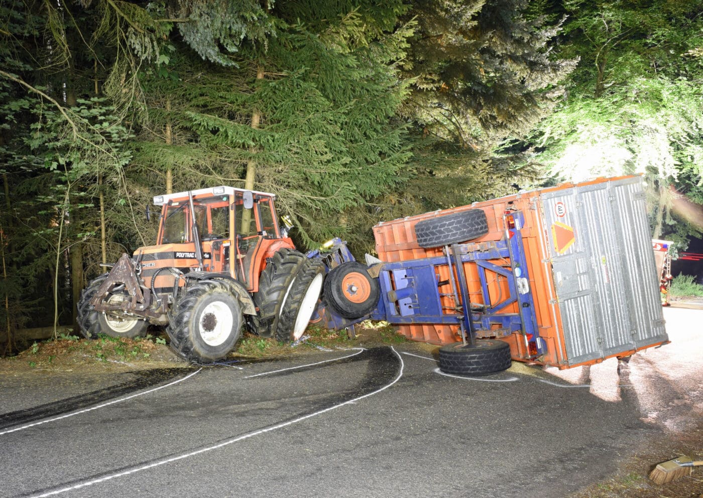 Unfall mit Traktor – Knabe erheblich verletzt