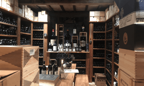 Sensationelle Weinauswahl perfektioniert die italienische Esskultur