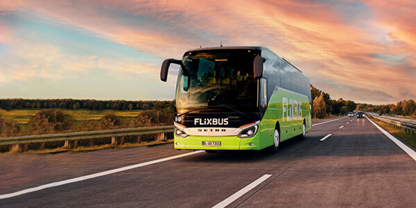 FlixBus &rarr; G&uuml;nstig mit dem Fernbus reisen