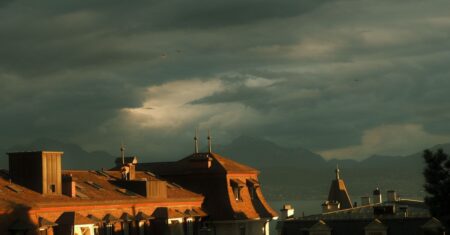 Über 60 Notrufe nach Gewitter im Kanton Luzern – Handwerker in Neuenkirch verletzt — Symbolbild